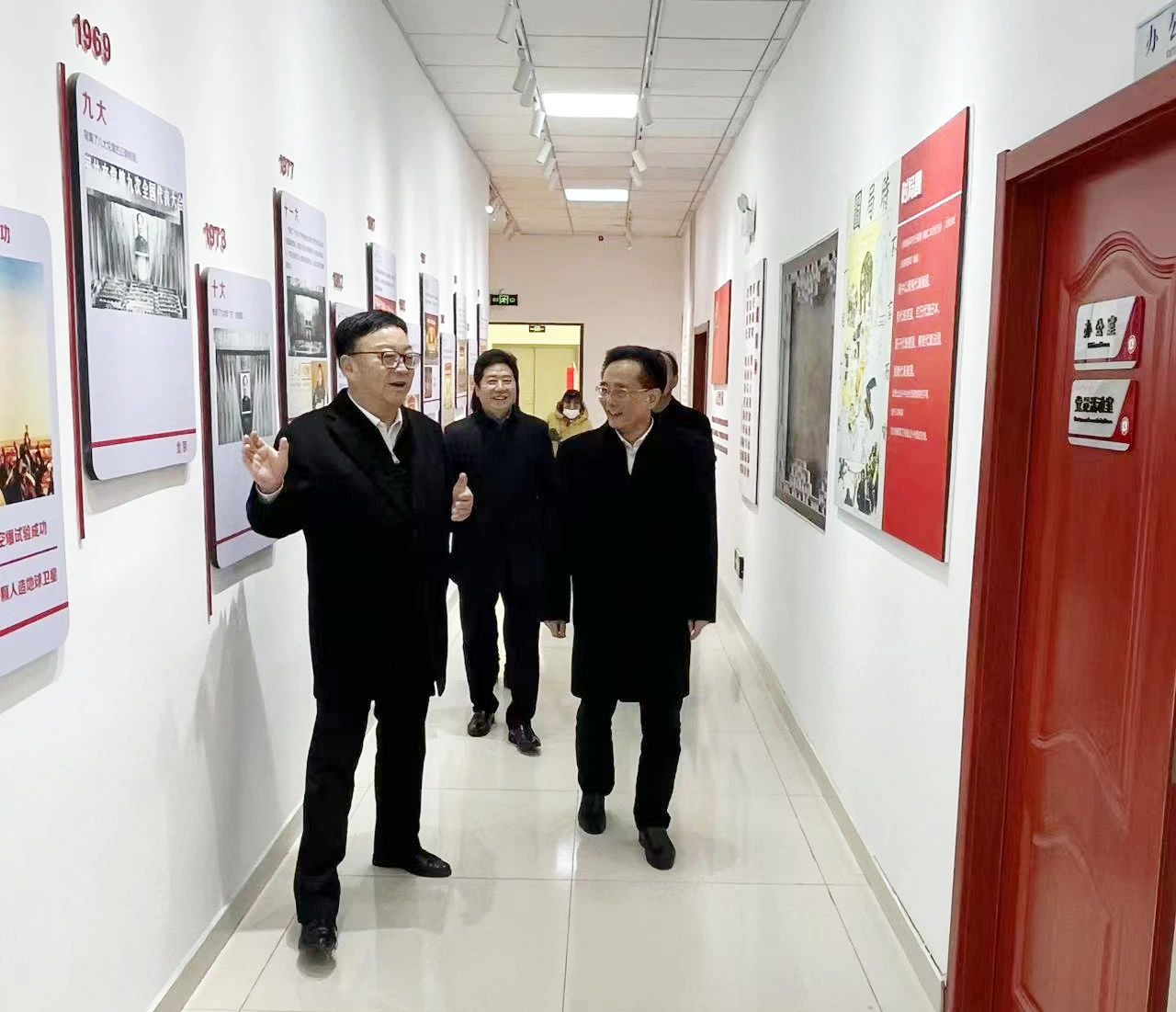 嘉興市政協(xié)副主席薛佳平一行來商會考察調(diào)研